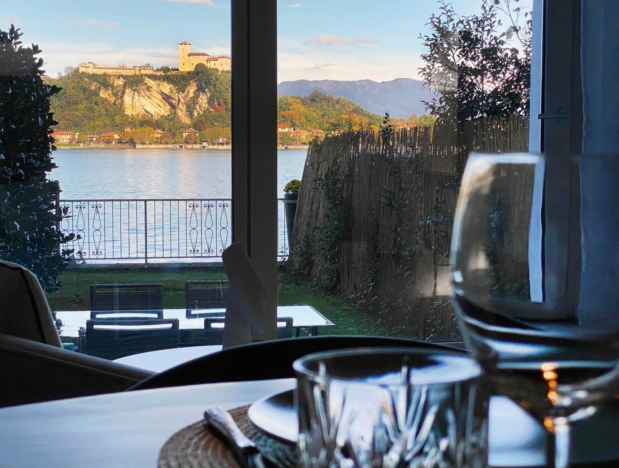 Fwl Italian Romance On The Lake Arona Extérieur photo